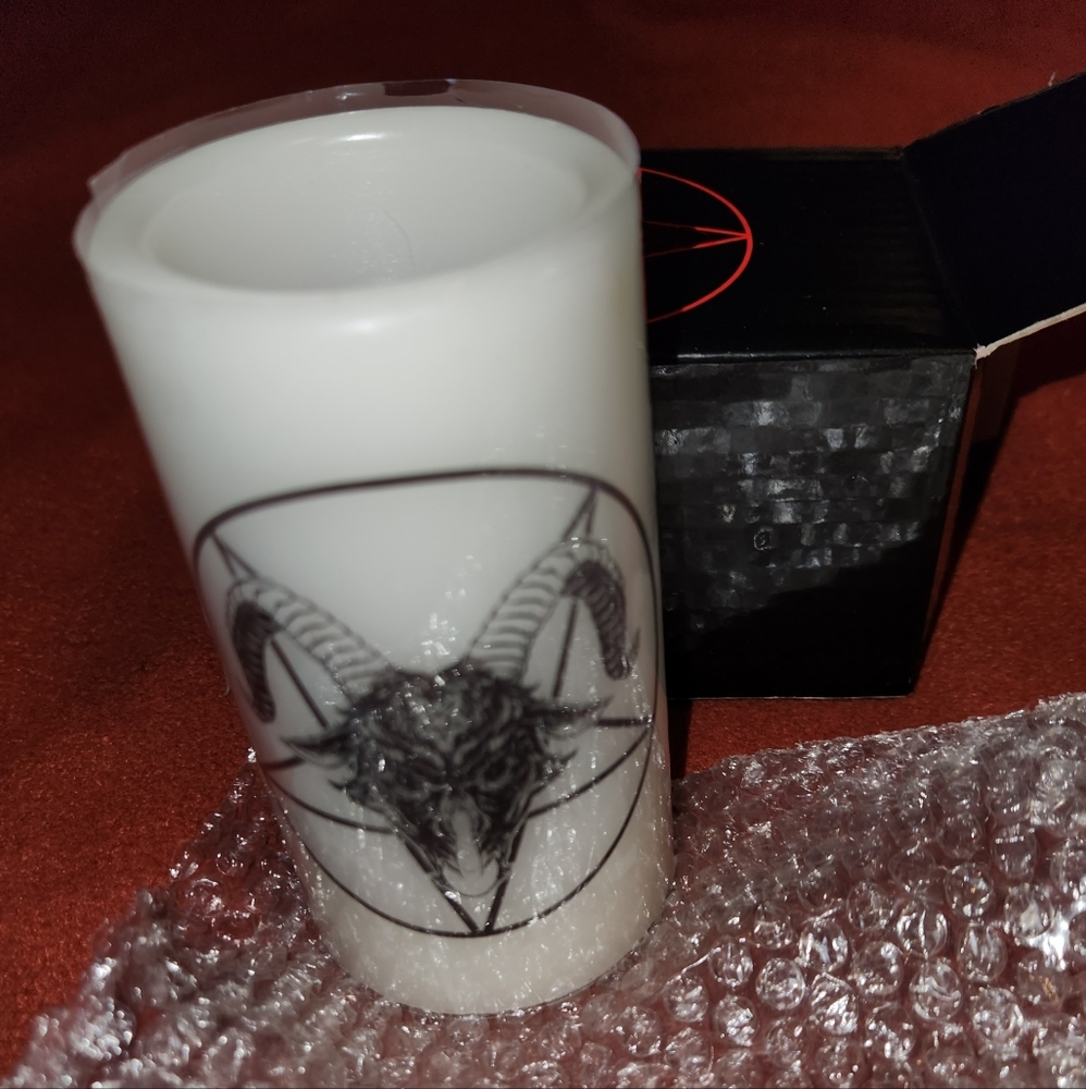 Electronic halloween candle
